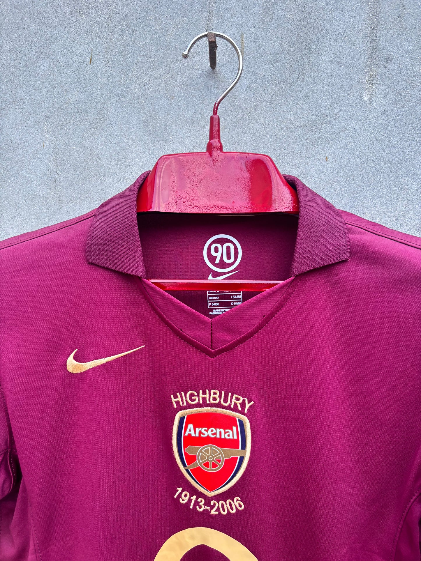Arsenal Home 2005/06 Shirt