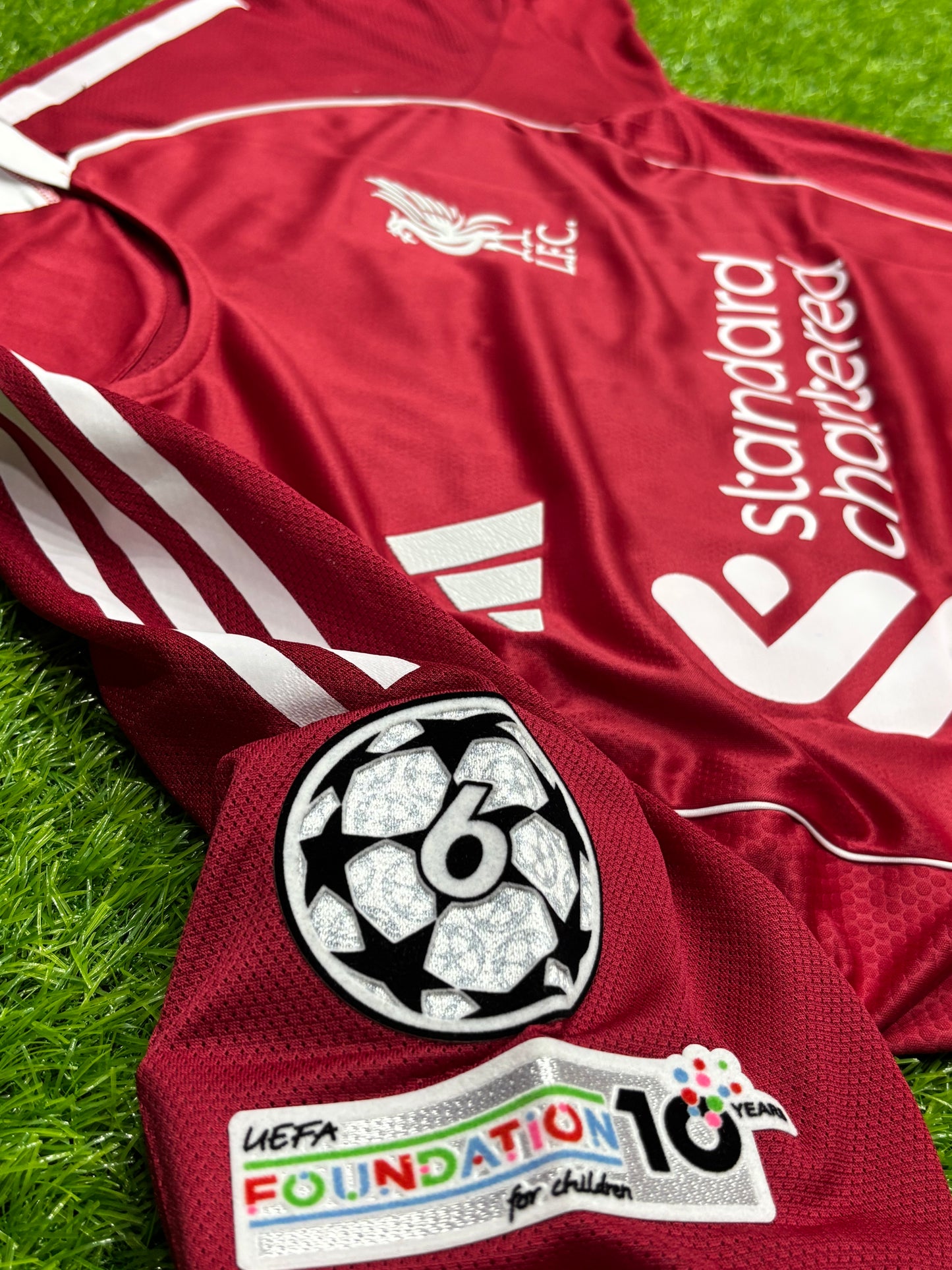 LIVERPOOL HOME SHIRT 25/26 (PLAYER VERSION LOGOS)