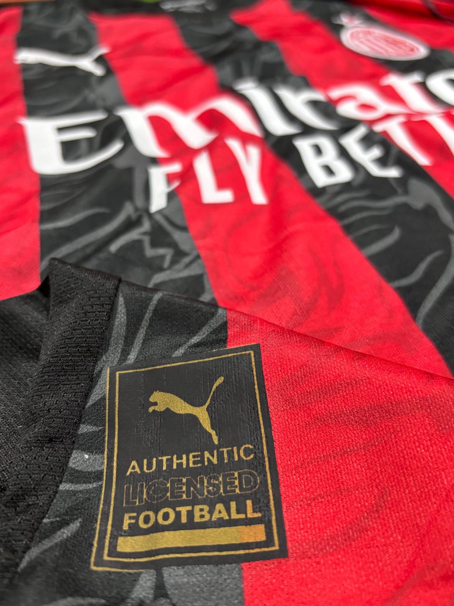 MODRIC AC MILAN HOME  SHIRT 25/26 (EMBROIDED LOGO)