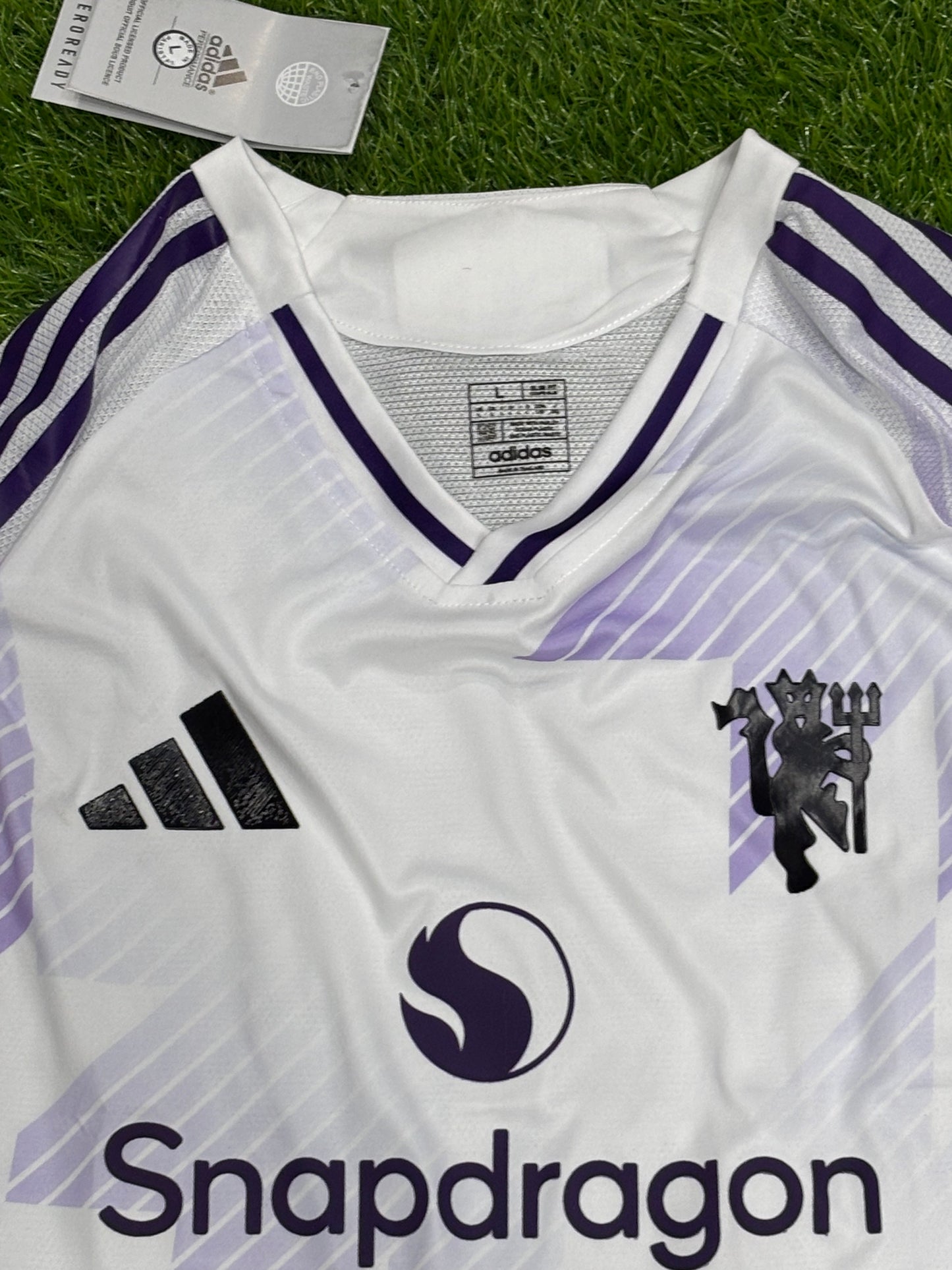 MANCHESTER UNITED AWAY SHIRT (PLAYER VERSION LOGOS)