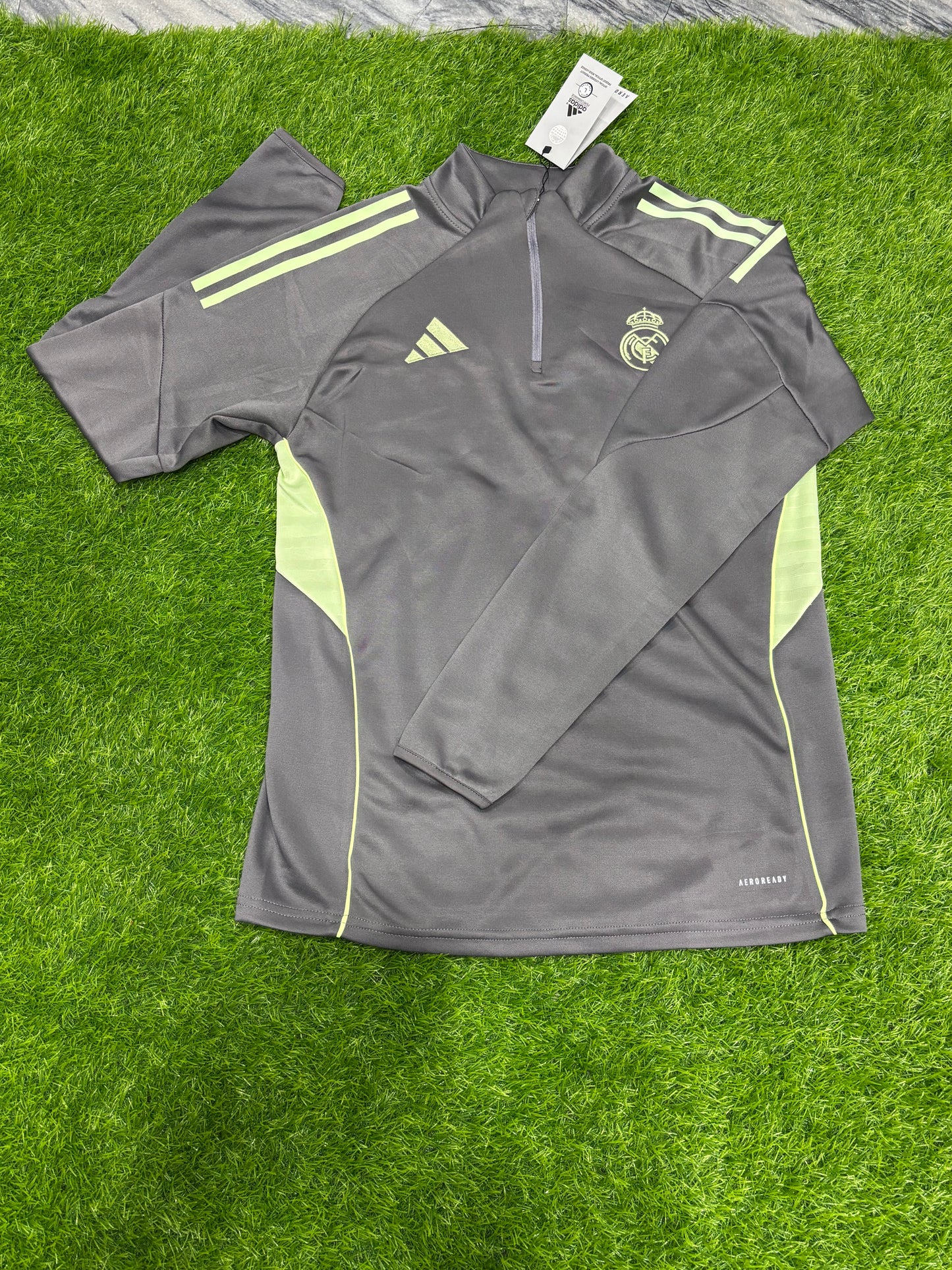 REAL MADRID TRAINING DRILL-TOP 2025