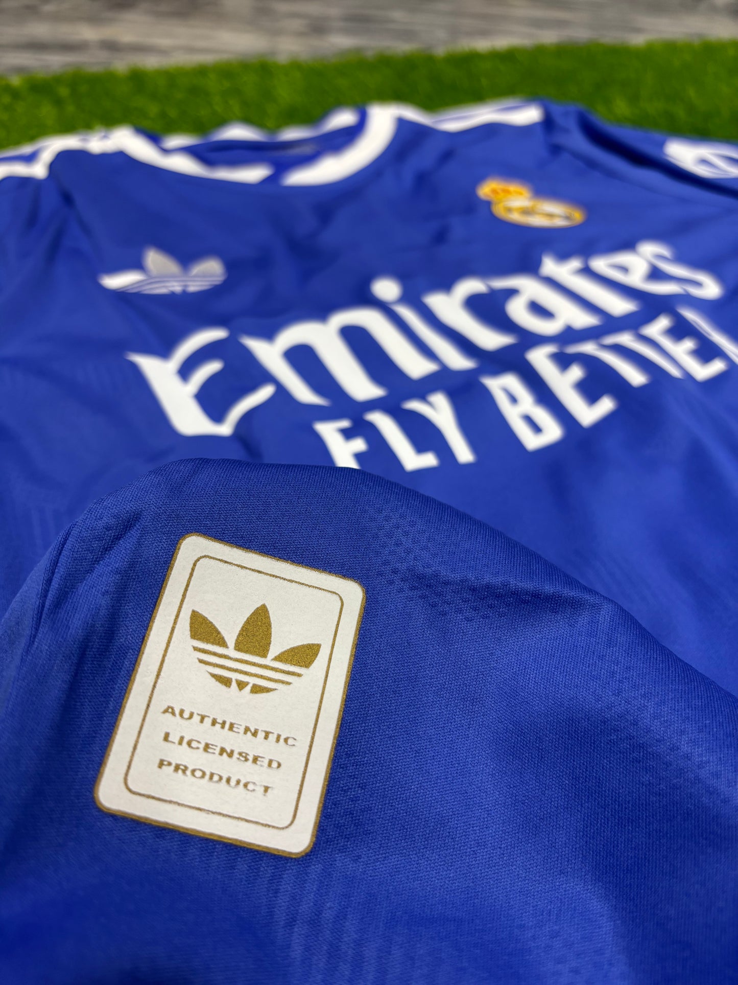 REAL MADRID THIRD SHIRT (ALL TPU LOGO)