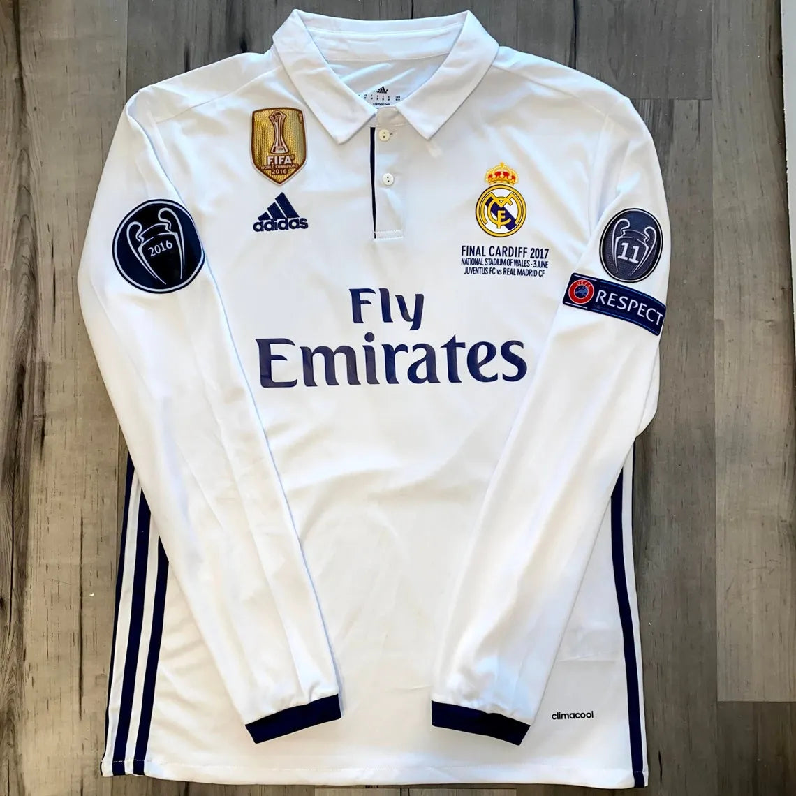Real Madrid Home Ronaldo 7 2016/17 Shirt WITH ALL ORIGINAL LOGO